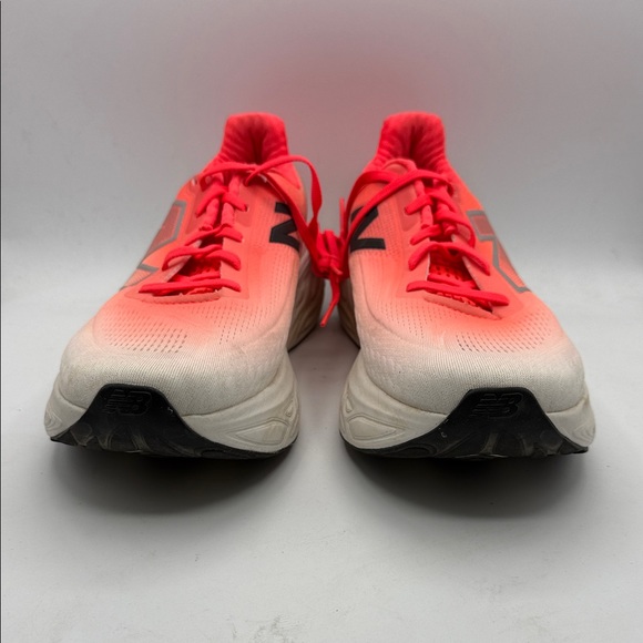 New Balance 1080 men’s 11 Athletic Shoes - Coral and White S6